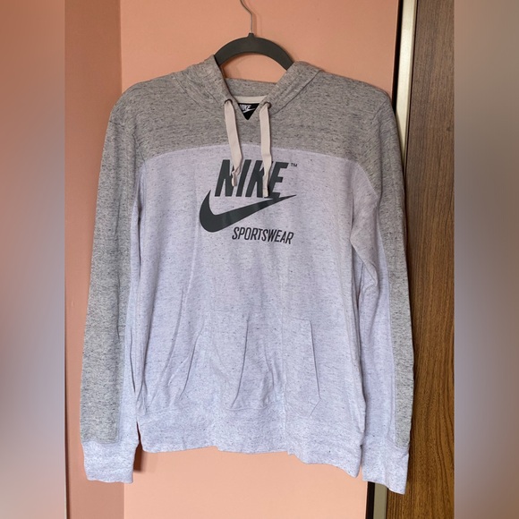 Nike Lightweight Hoodie - Picture 1 of 7